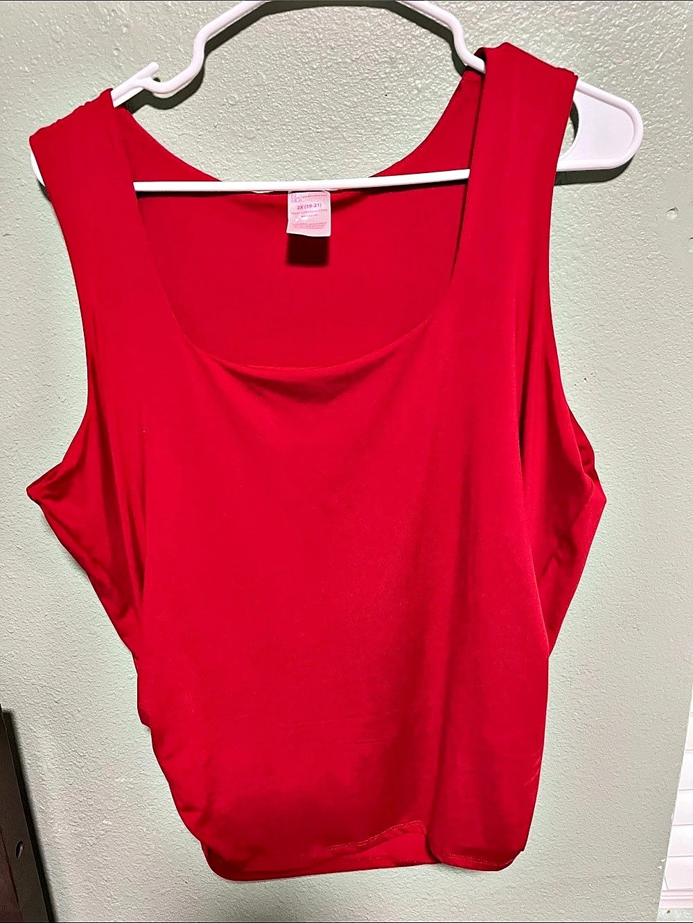 Women's Sleeveless ruched, Going out Tops in Red & Black Double lining